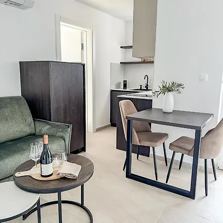 Mirko Apartament *