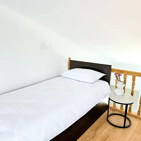 Mirko Apartament