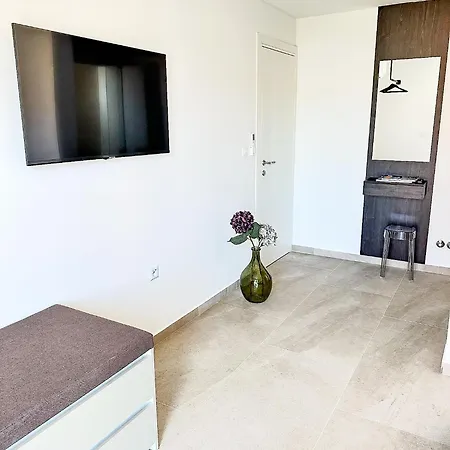 Apartament Mirko *